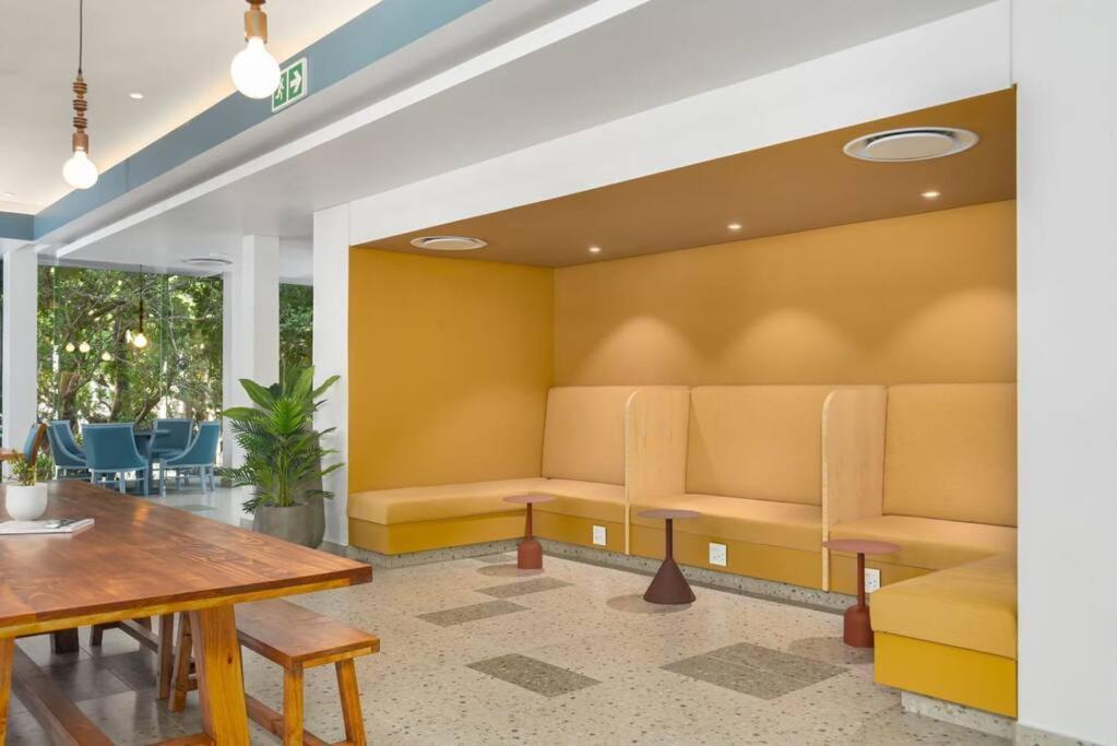 Central Modern City Escape Apartment! Cape Town Eksteriør bilde