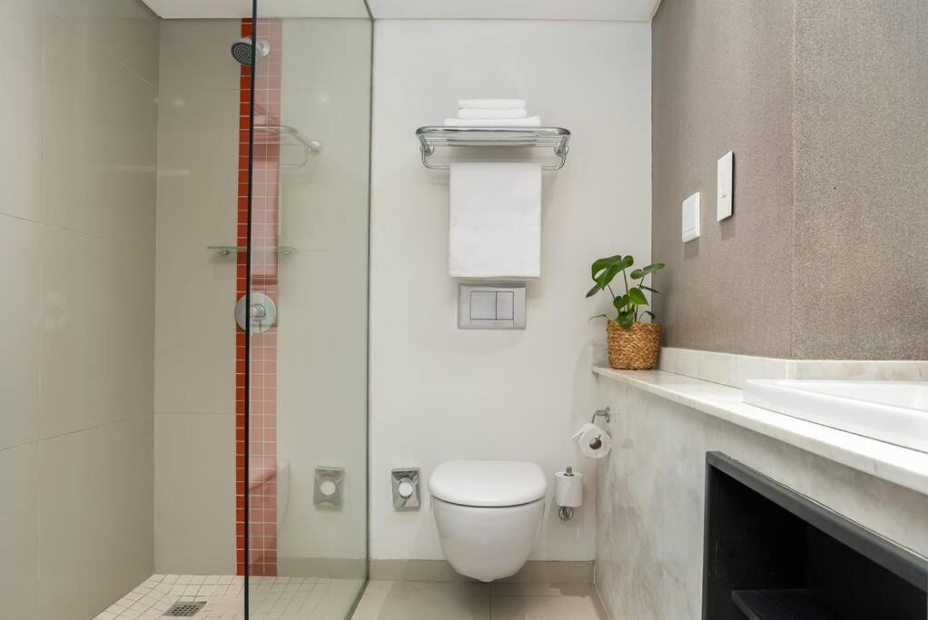 Central Modern City Escape Apartment! Cape Town Eksteriør bilde